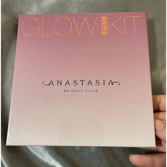 Anastasia Beverly Hills Sugar Glow Kit Powder Highlighters - Picture 5 of 7